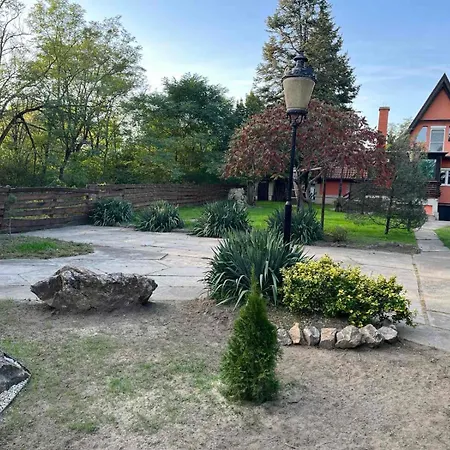 Oaza Mira 수보티차